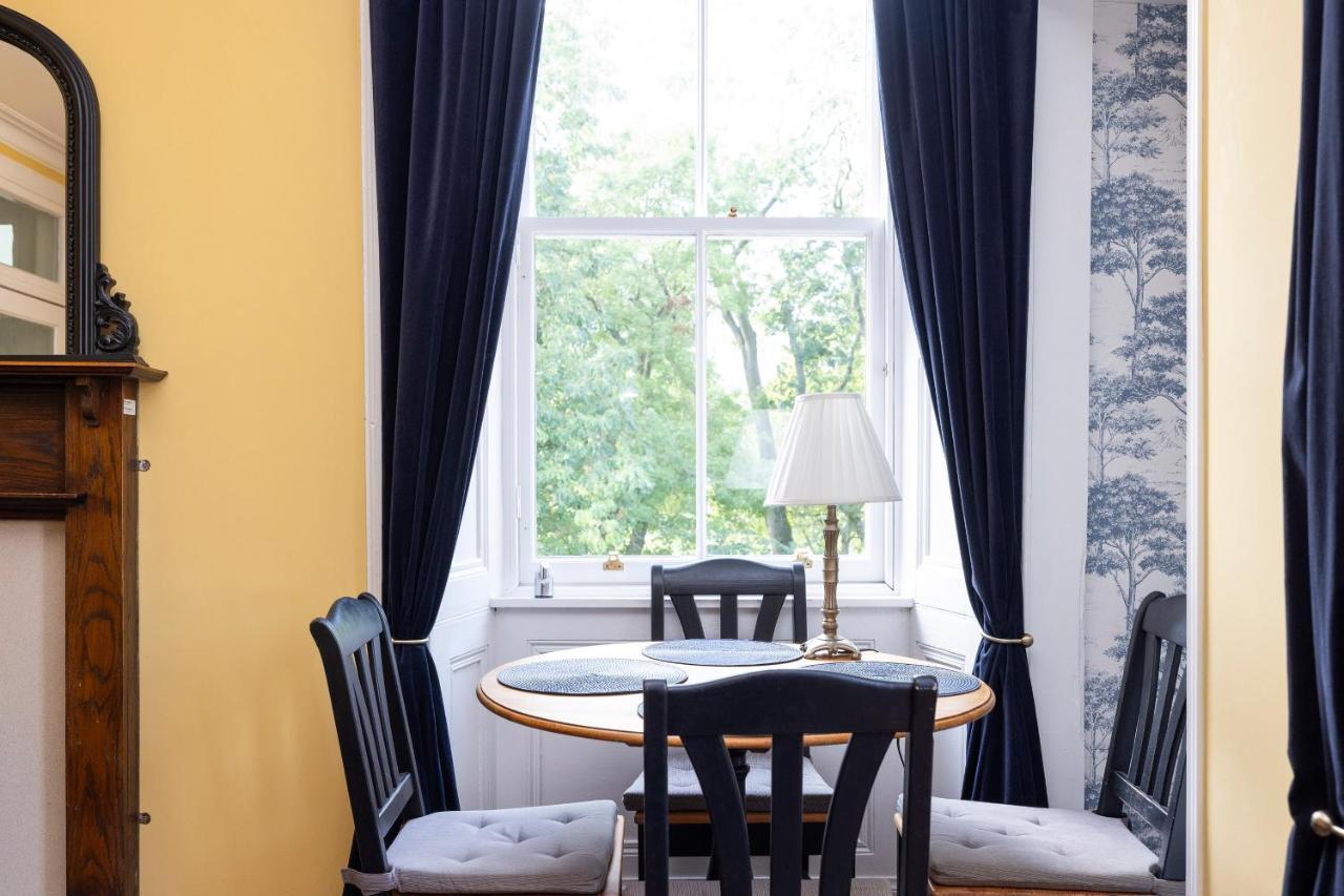 Edinburgh Holyrood Park Views Apartment Eksteriør bilde